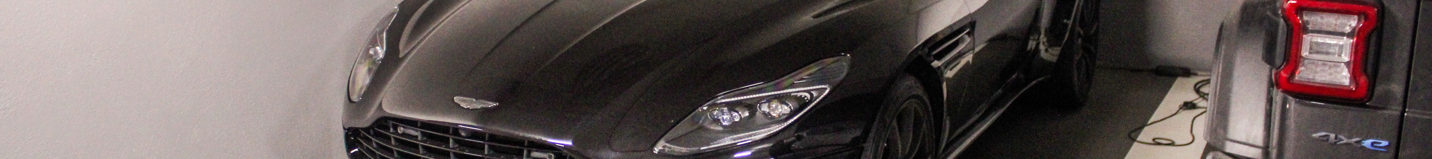 Aston Martin DB11 V8 Volante