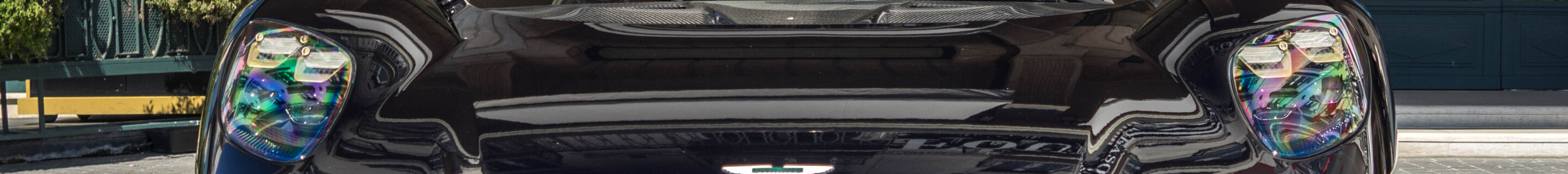 Aston Martin Valhalla