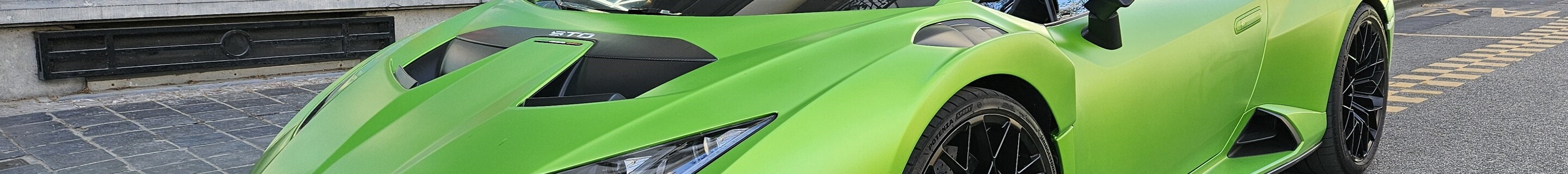 Lamborghini Huracán LP640-2 STO