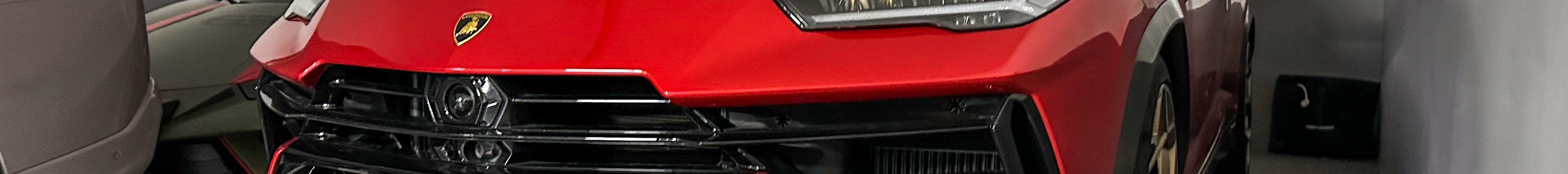 Lamborghini Urus Performante