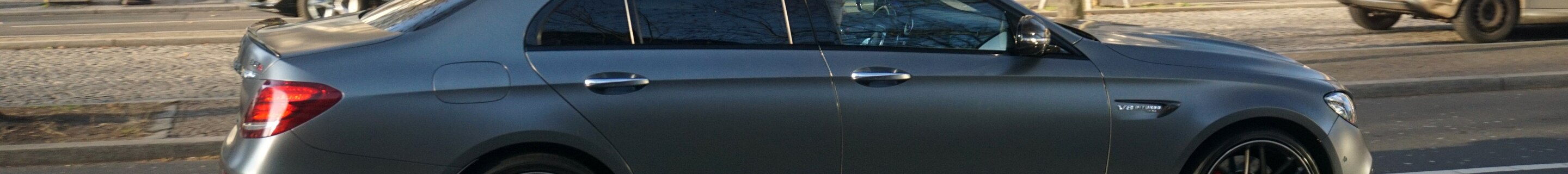 Mercedes-AMG E 63 S W213