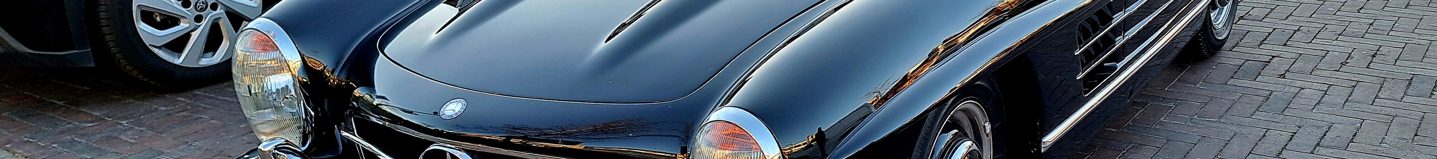 Mercedes-Benz 300SL Roadster