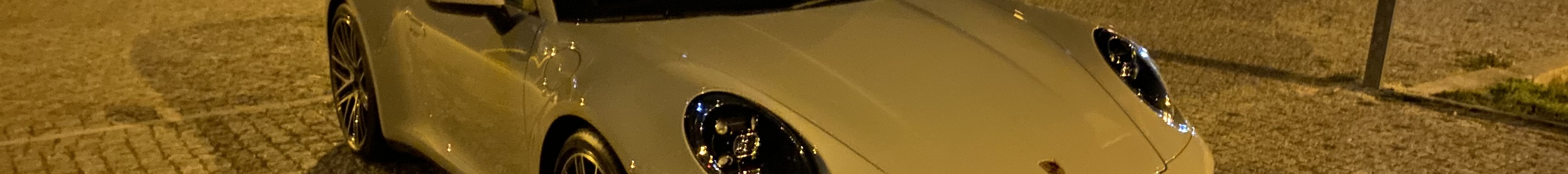 Porsche 992 Carrera 4S Cabriolet MkI