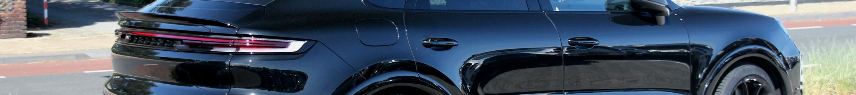 Porsche Cayenne Coupé Turbo E-Hybrid