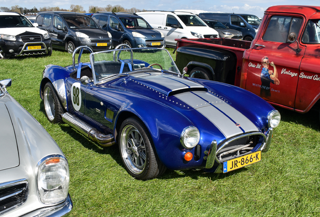 AC Cobra 427