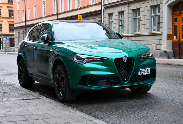 Alfa Romeo Stelvio Quadrifoglio 2023
