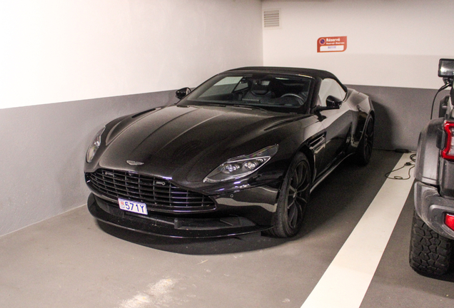 Aston Martin DB11 V8 Volante