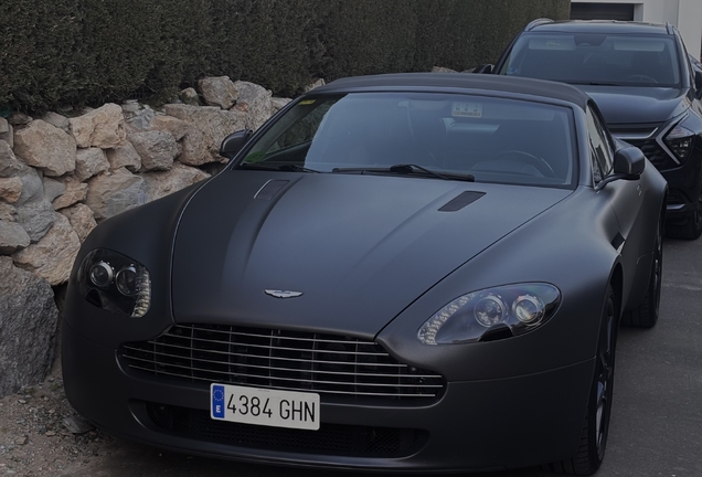 Aston Martin V8 Vantage Roadster