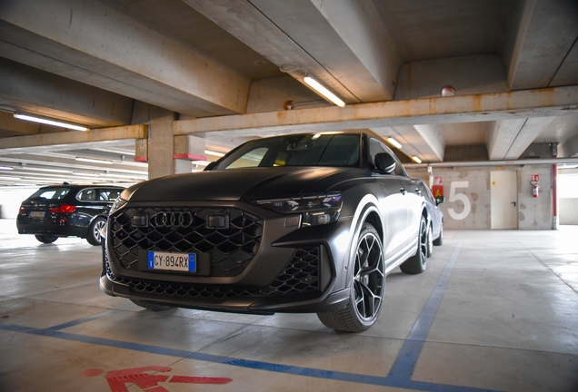 Audi RS Q8 2024