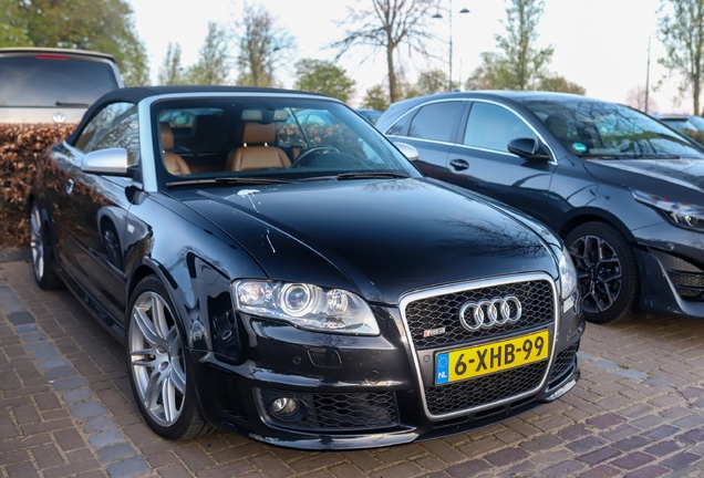 Audi RS4 Cabriolet