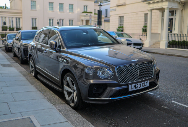 Bentley Bentayga V8 2021