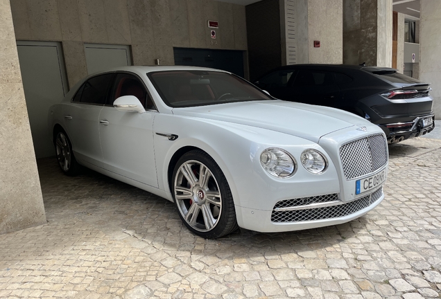 Bentley Flying Spur V8