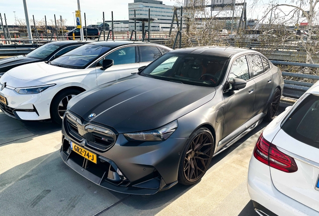 BMW M5 G90 Adro