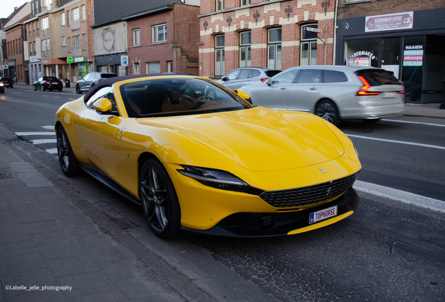 Ferrari Roma Spider