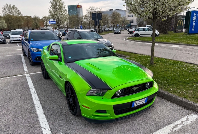 Ford Mustang GT 2013