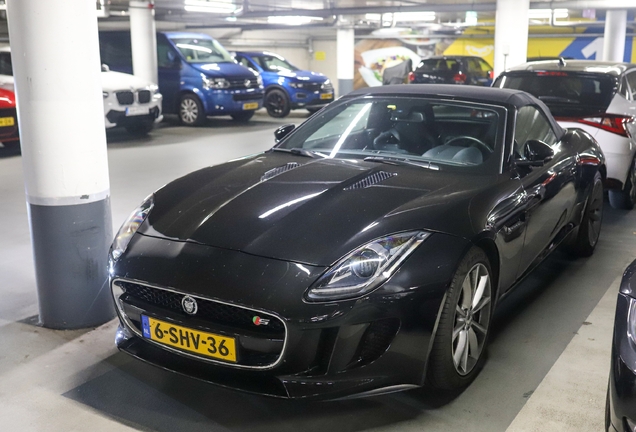 Jaguar F-TYPE S Convertible