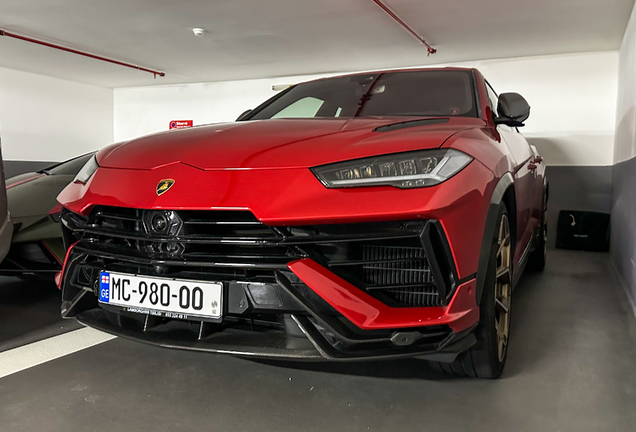 Lamborghini Urus Performante