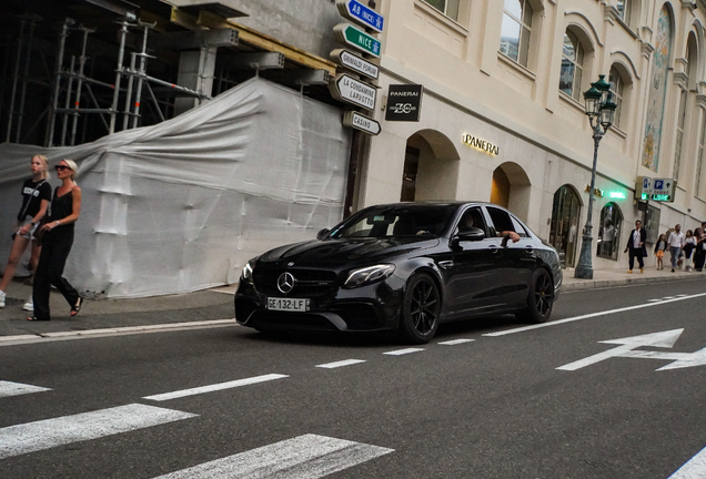 Mercedes-AMG E 63 S W213