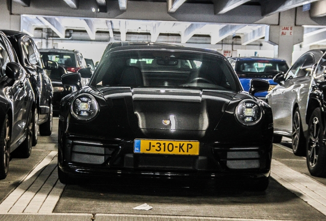 Porsche 992 Carrera 4S Cabriolet MkI