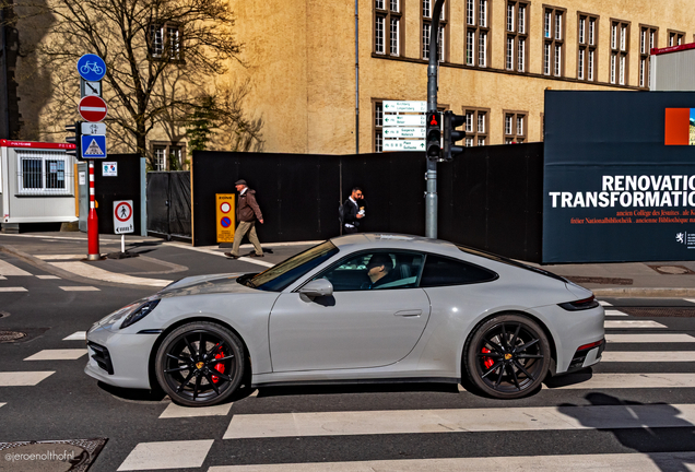 Porsche 992 Carrera 4S MkI