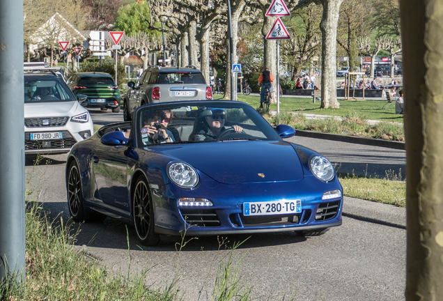 Porsche 997 Carrera 4 GTS Cabriolet