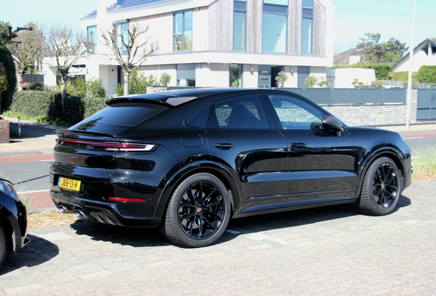 Porsche Cayenne Coupé Turbo E-Hybrid