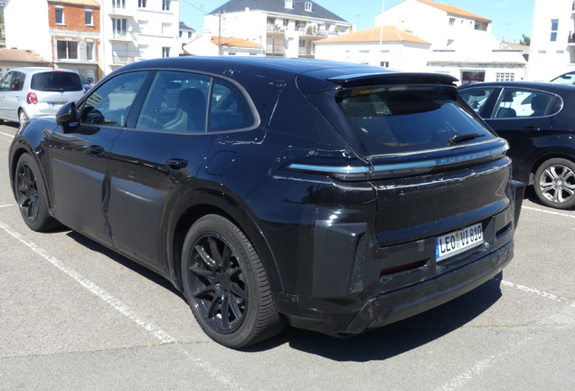Porsche Cayenne Turbo Electric