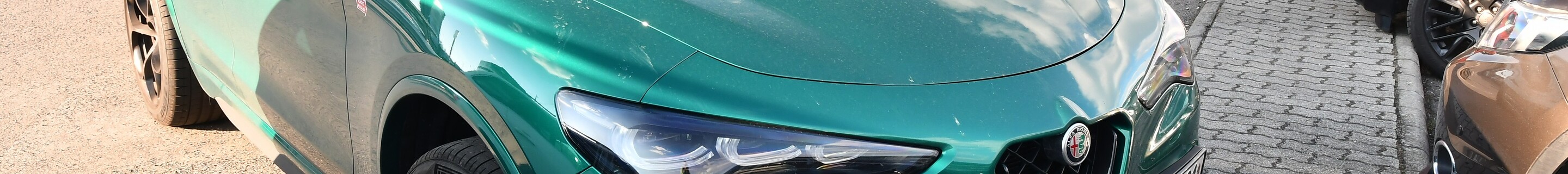 Alfa Romeo Stelvio Quadrifoglio 2023