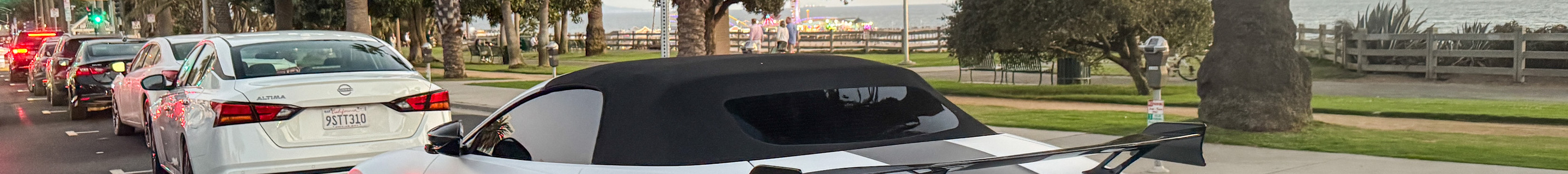 Aston Martin V8 Vantage Formula 1 Edition Roadster