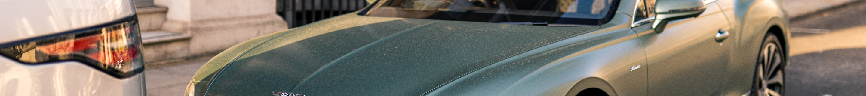 Bentley Continental GT Azure 2025