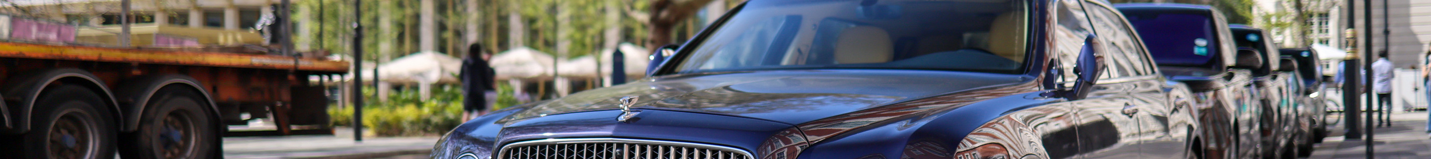 Bentley Mulsanne EWB 2016