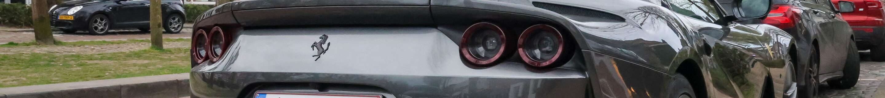 Ferrari 812 Superfast