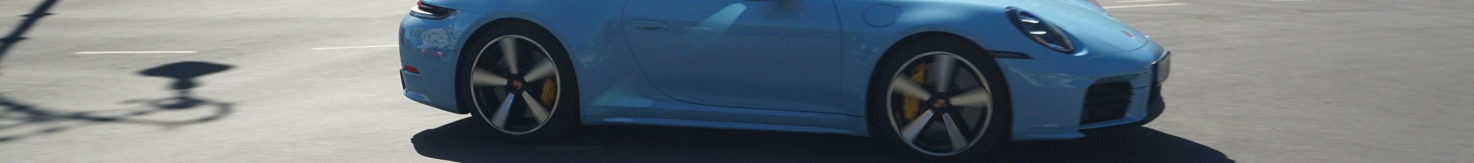 Porsche 992 Carrera 4S Cabriolet MkII