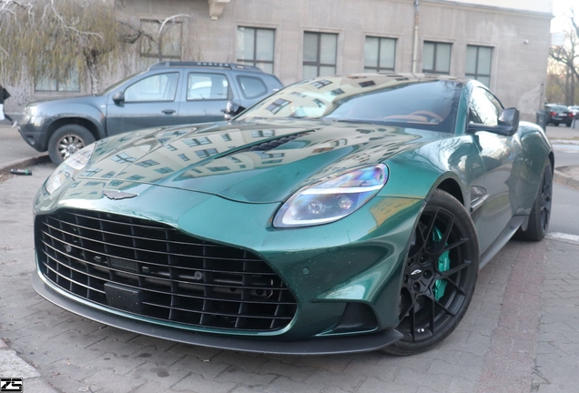 Aston Martin Vanquish 2025