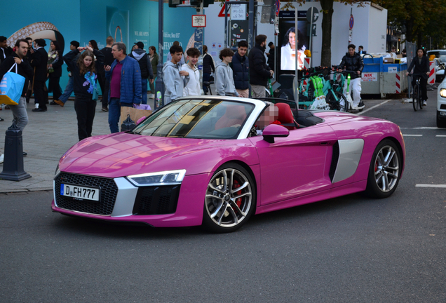 Audi R8 V10 Spyder 2016