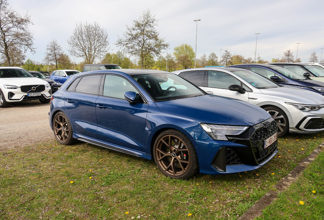 Audi RS3 Sportback 8Y 2025