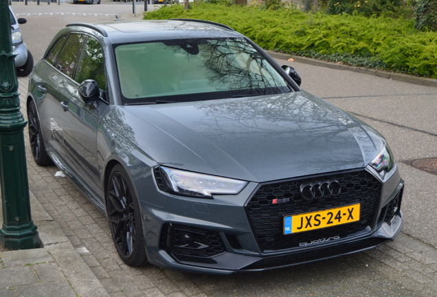 Audi RS4 Avant B9
