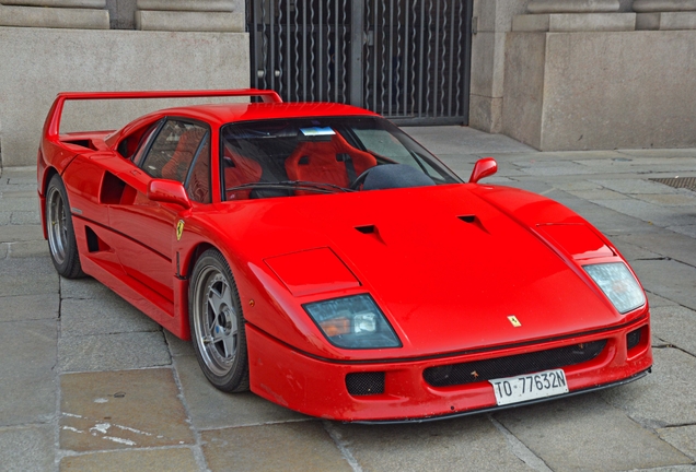 Ferrari F40