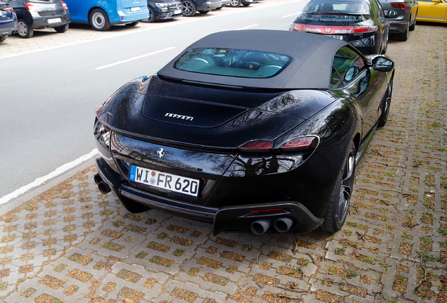 Ferrari Roma Spider