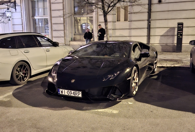 Lamborghini Huracán LP640-4 EVO