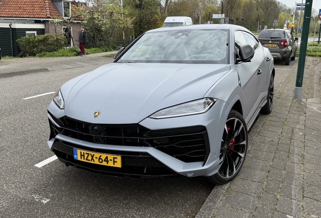 Lamborghini Urus SE