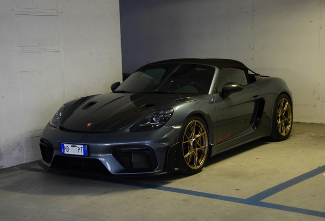 Porsche 718 Spyder RS Weissach Package