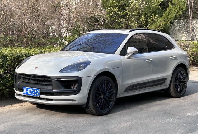 Porsche 95B Macan GTS MkIII