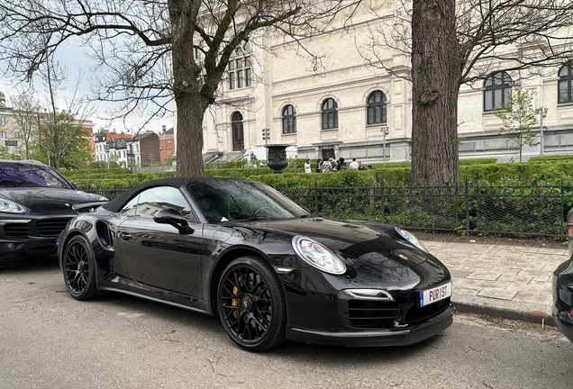 Porsche 991 Turbo S Cabriolet MkI
