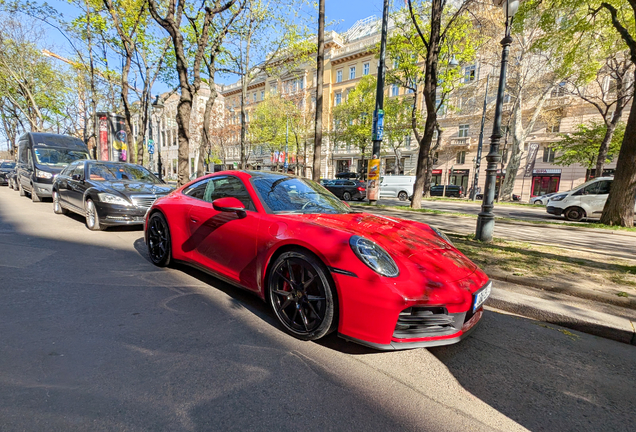 Porsche 992 Carrera 4 GTS MkI