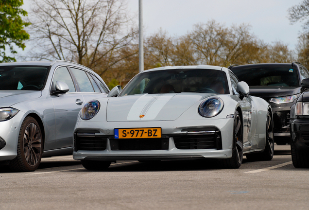 Porsche 992 Sport Classic