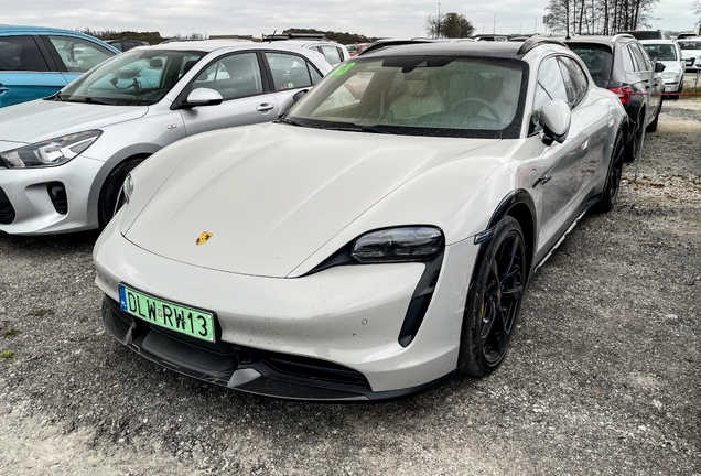 Porsche Taycan Turbo S Cross Turismo MkI