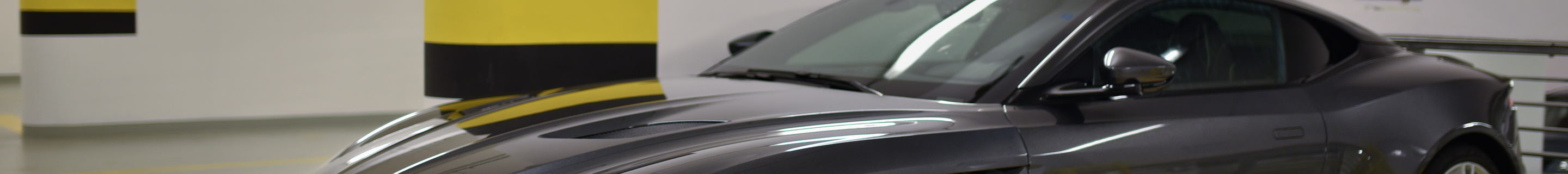 Aston Martin DBS Superleggera