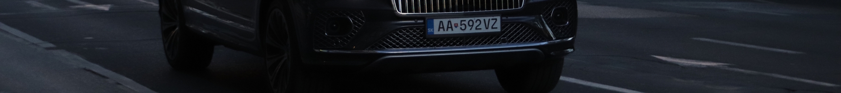 Bentley Bentayga Azure EWB First Edition