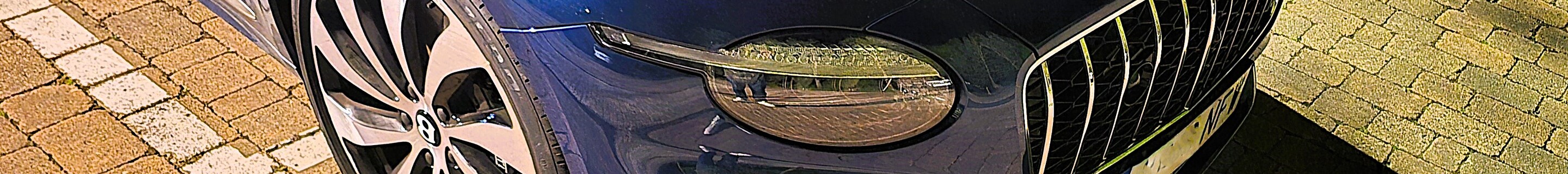 Bentley Continental GT V8 Azure 2024